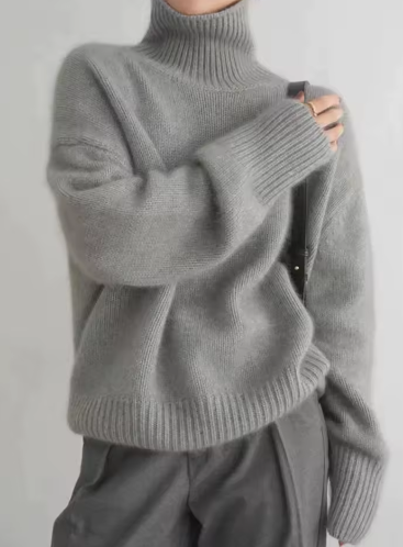 ÉLOISE | PULL À COL MONTANT ET MAILLE DOUCE