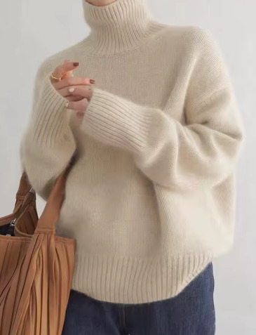 ÉLOISE | PULL À COL MONTANT ET MAILLE DOUCE